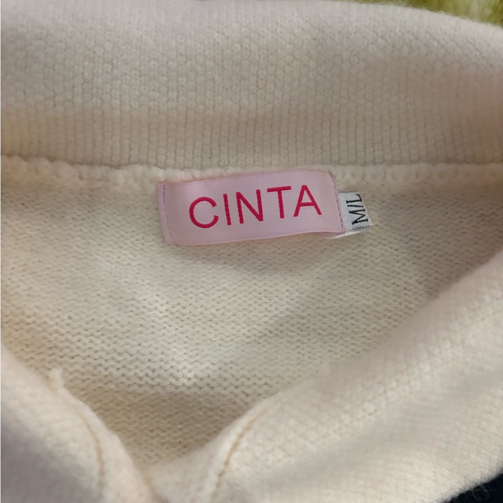 Cinta Rosie Cream Cardigan with Black Floral Embroidery - Picture 2 of 3
